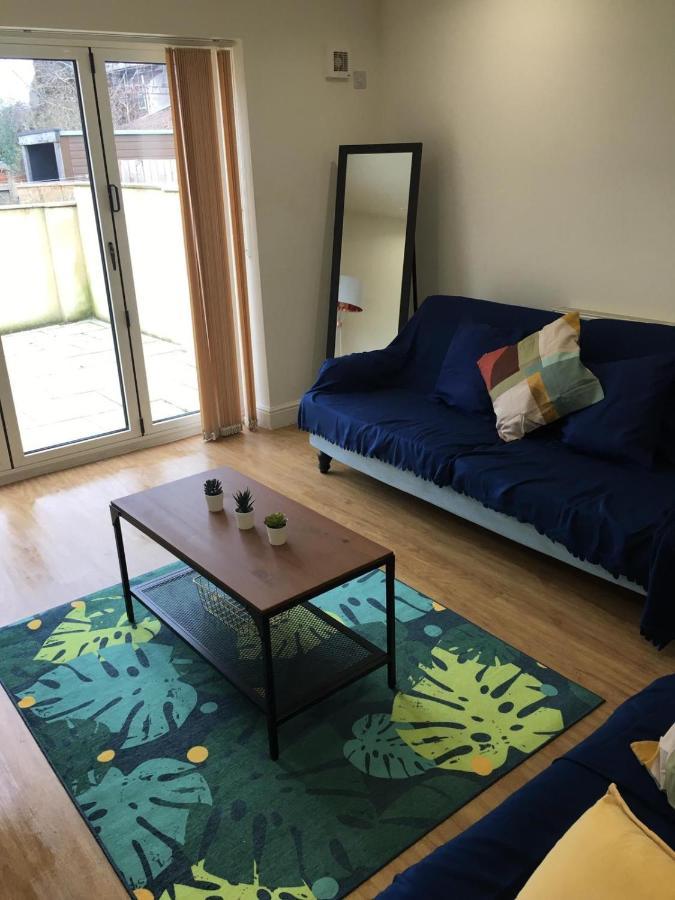 Апартаменты Short Term Lets From £15 Per Person Per Night Бристоль Экстерьер фото