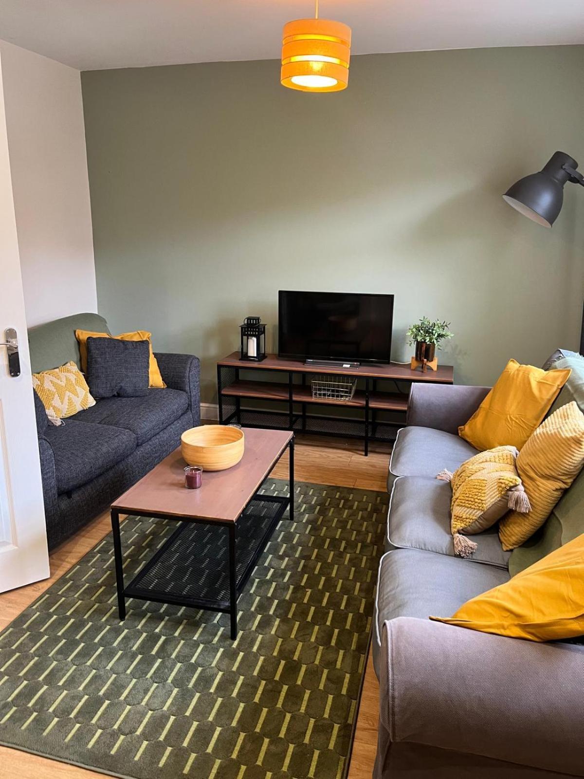 Апартаменты Short Term Lets From £15 Per Person Per Night Бристоль Экстерьер фото