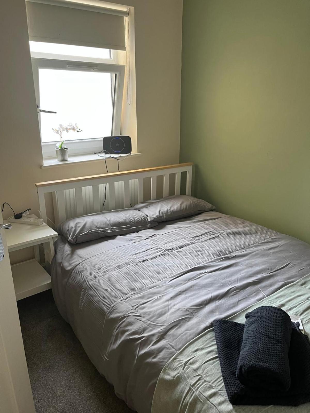 Апартаменты Short Term Lets From £15 Per Person Per Night Бристоль Экстерьер фото